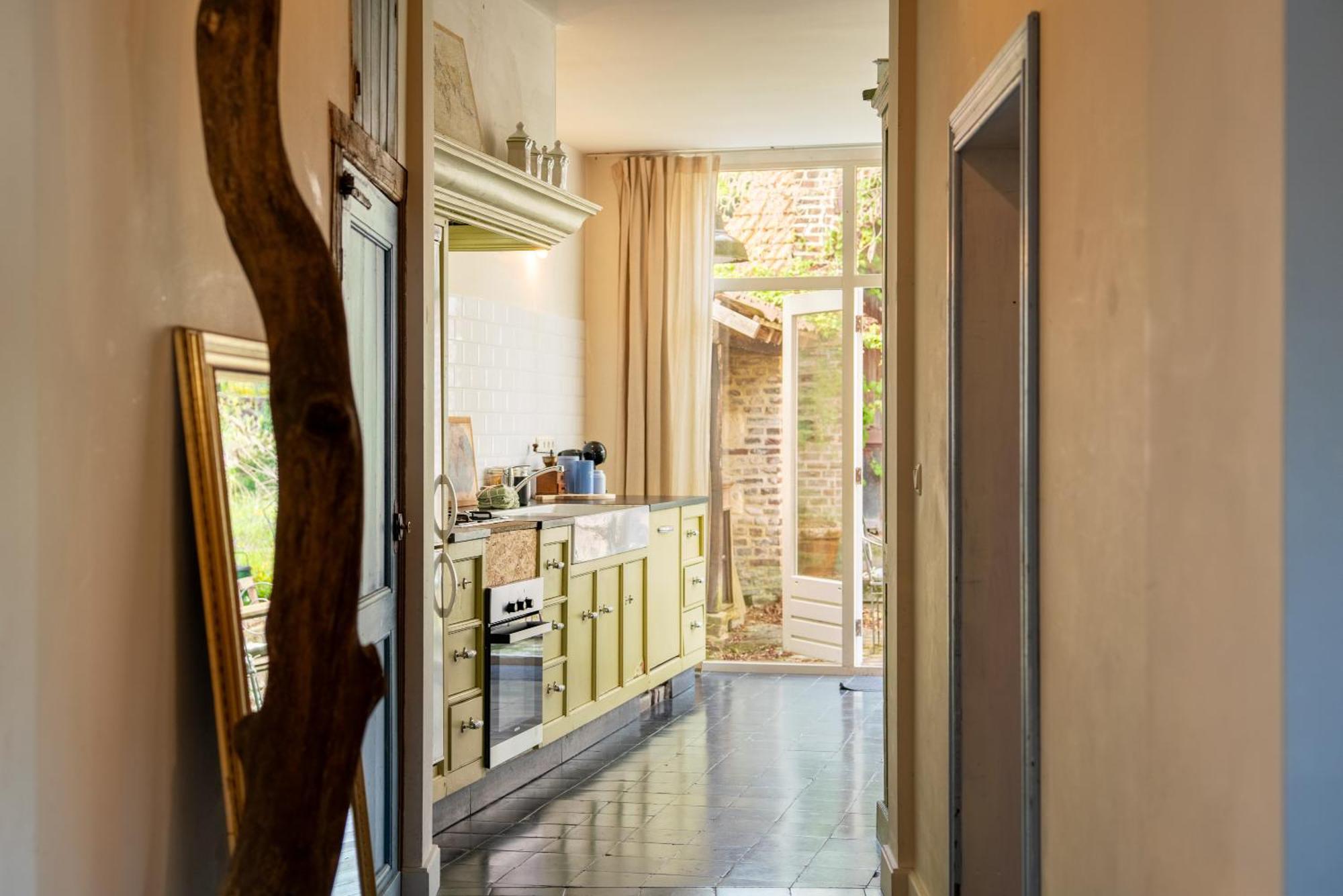 Maas Suites - The French House Ланакен Экстерьер фото